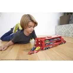 Disney Cars Mini Transporter Assorti -Disney 0887961878974 5